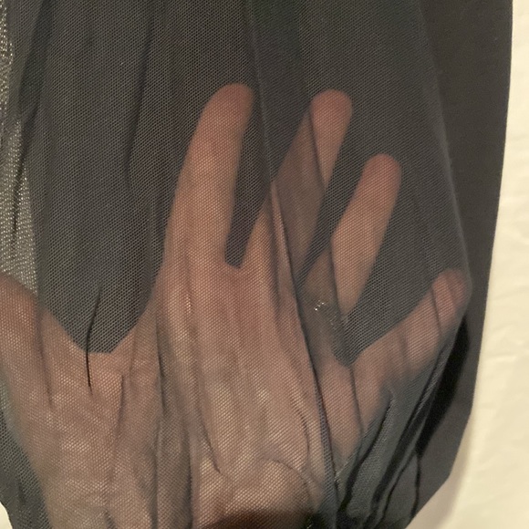 Ladies workout top - Picture 4 of 10